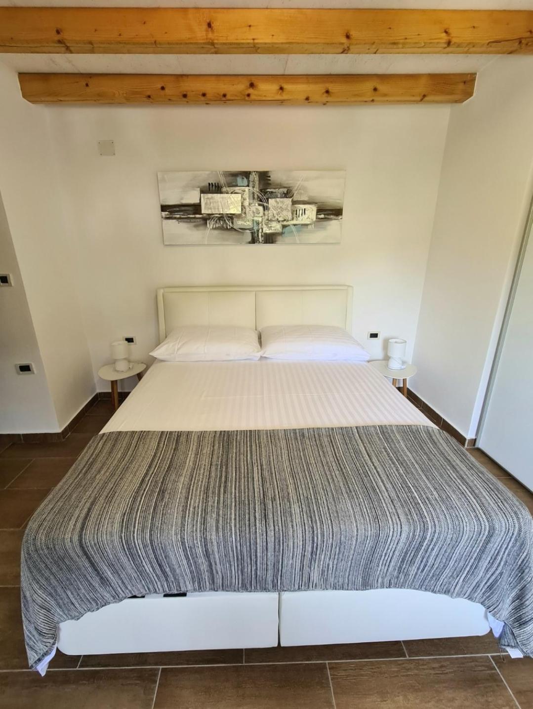 Apartments Sveti Ivan Mošćenička Draga Kamer foto