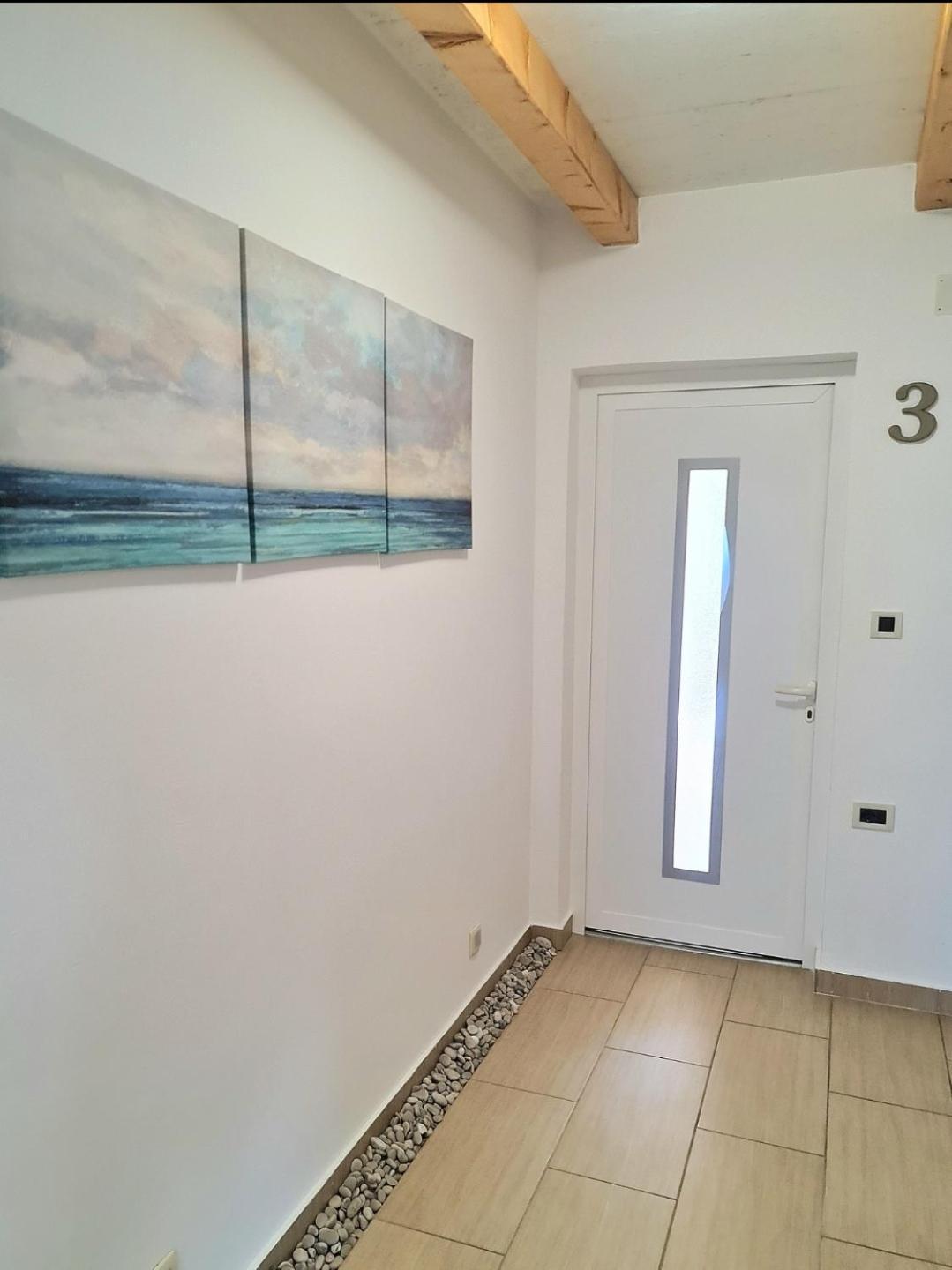 Apartments Sveti Ivan Mošćenička Draga Kamer foto