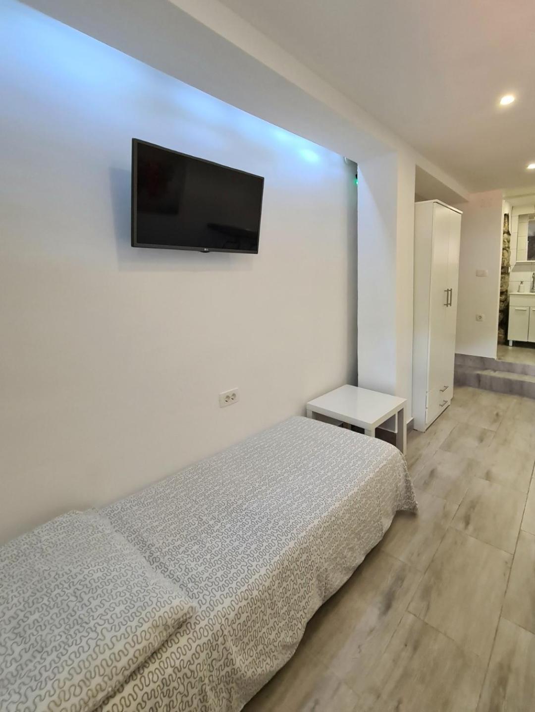 Apartments Sveti Ivan Mošćenička Draga Kamer foto